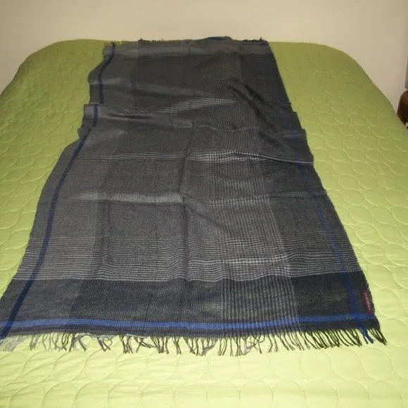 Alex Begg x Co Grey Cashmer Stole/ Shawl/Scarf